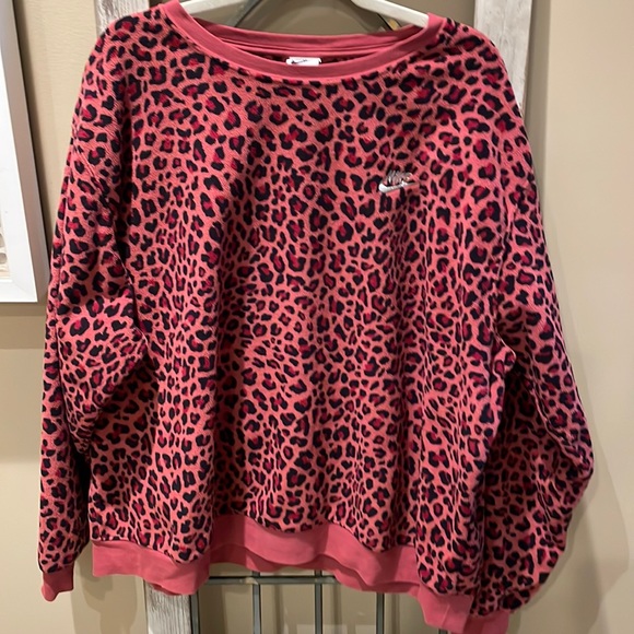 Nike Tops - Nike Fleece